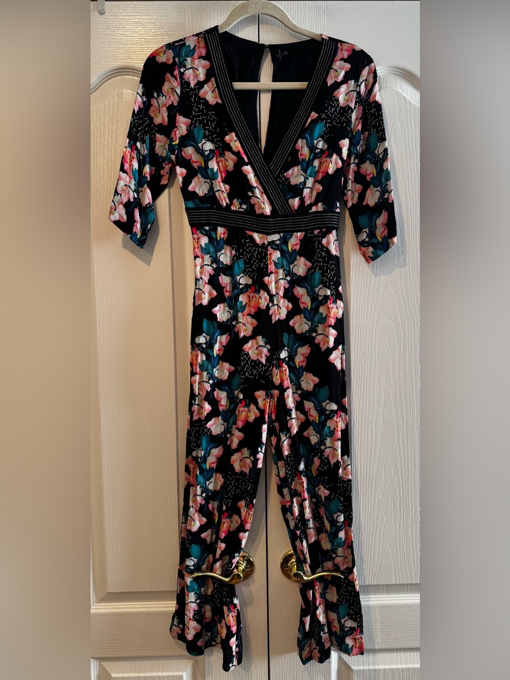 Blank London by Anthropologie Black Floral Patterned Jumpsuit - Size XSP - Picture 4 of 7